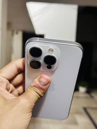 iPhone 16 pro jv