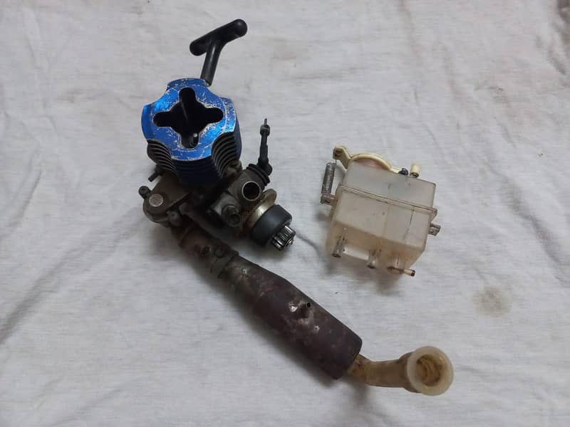 RC Nitro Fuel Engine 1