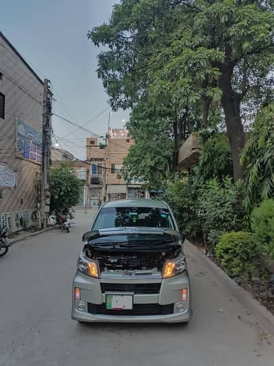 Daihatsu Move custom 03234008747