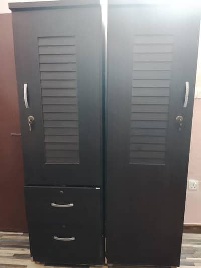 Almari-Wardrobe  02 Piece No Break All Doors and locks working