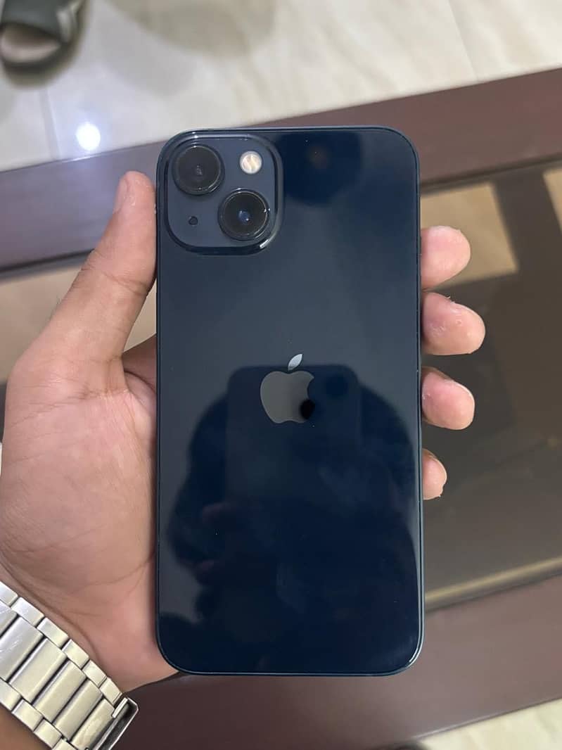 Apple iPhone 13 2