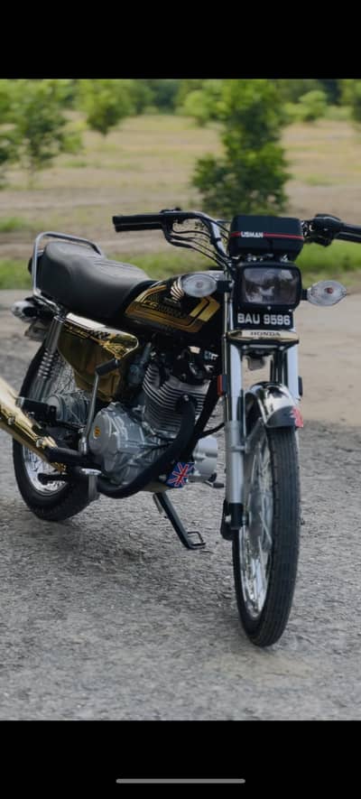 Honda 125 gold edition