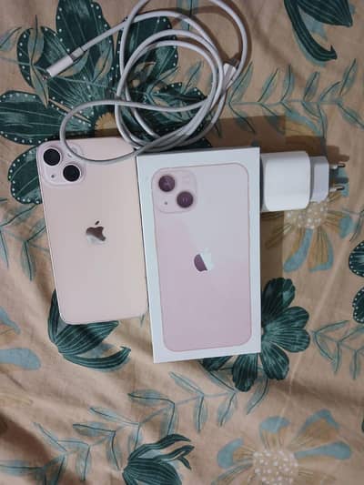 Apple iPhone 13