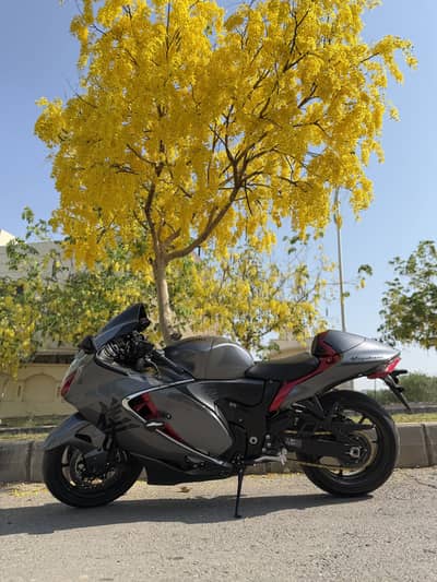 3rd Gen Hayabusa 2022 | Penta Carbon Exhaust | 6500 KM