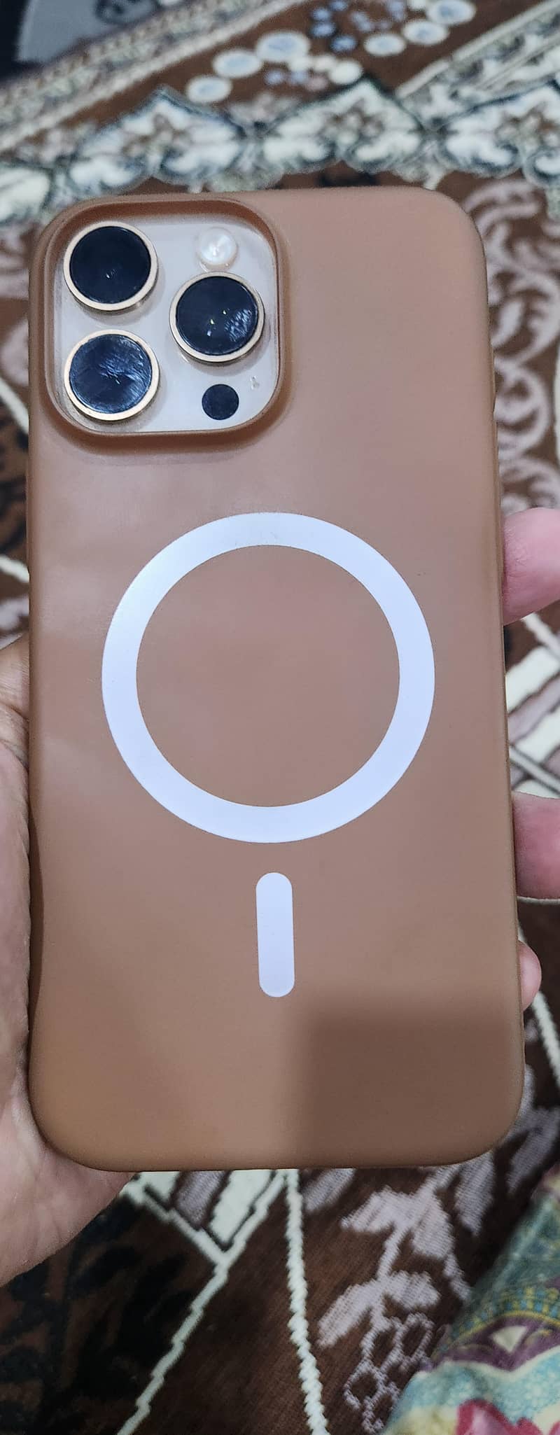 Apple iPhone 16 Pro Max 1