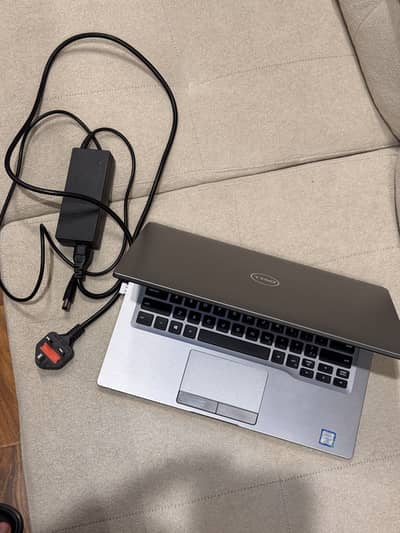 Dell latitude 7400 2 in 1 180°