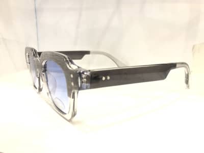 Sunglass