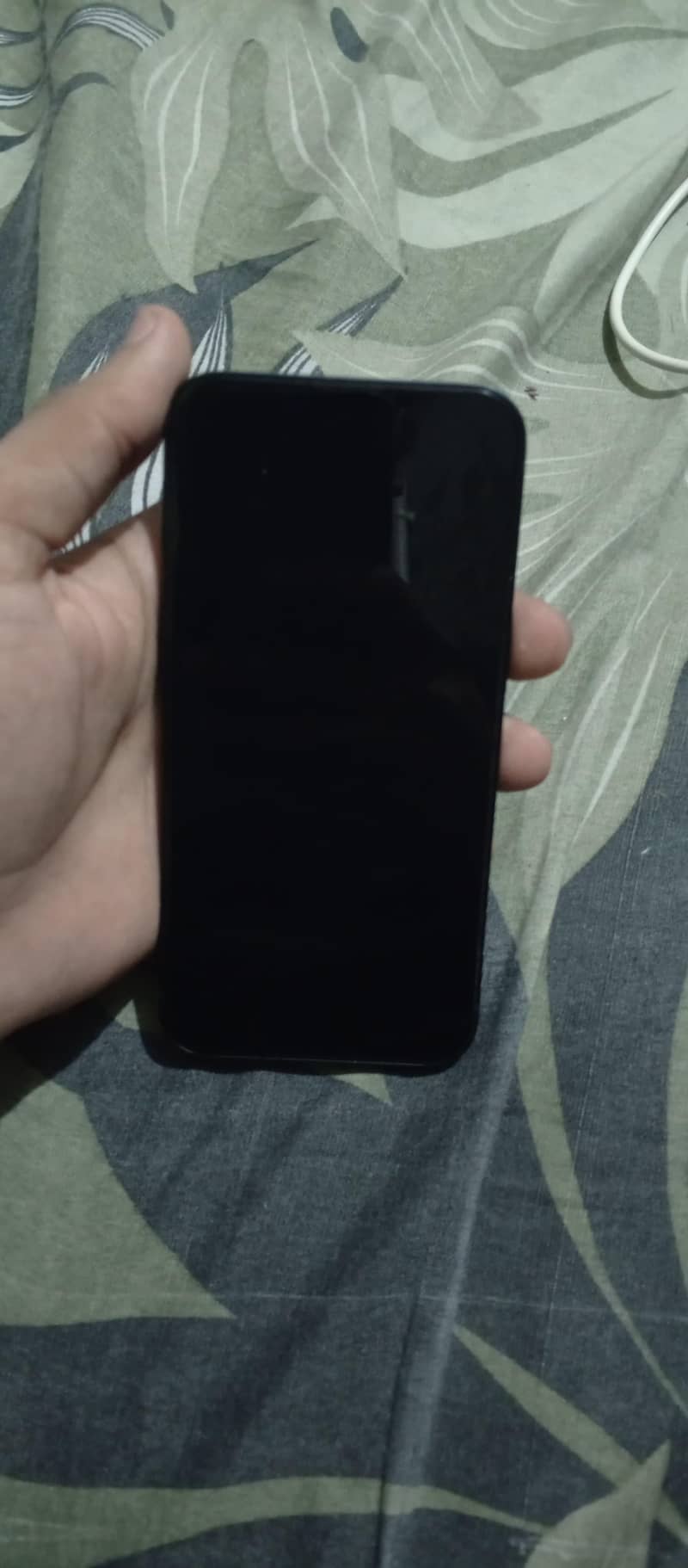 Apple iPhone 13 2