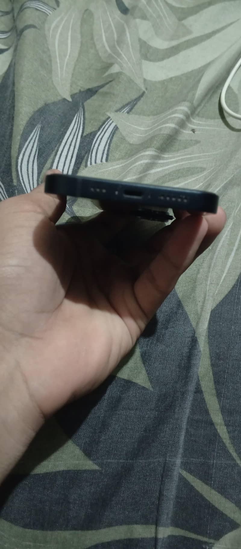 Apple iPhone 13 3