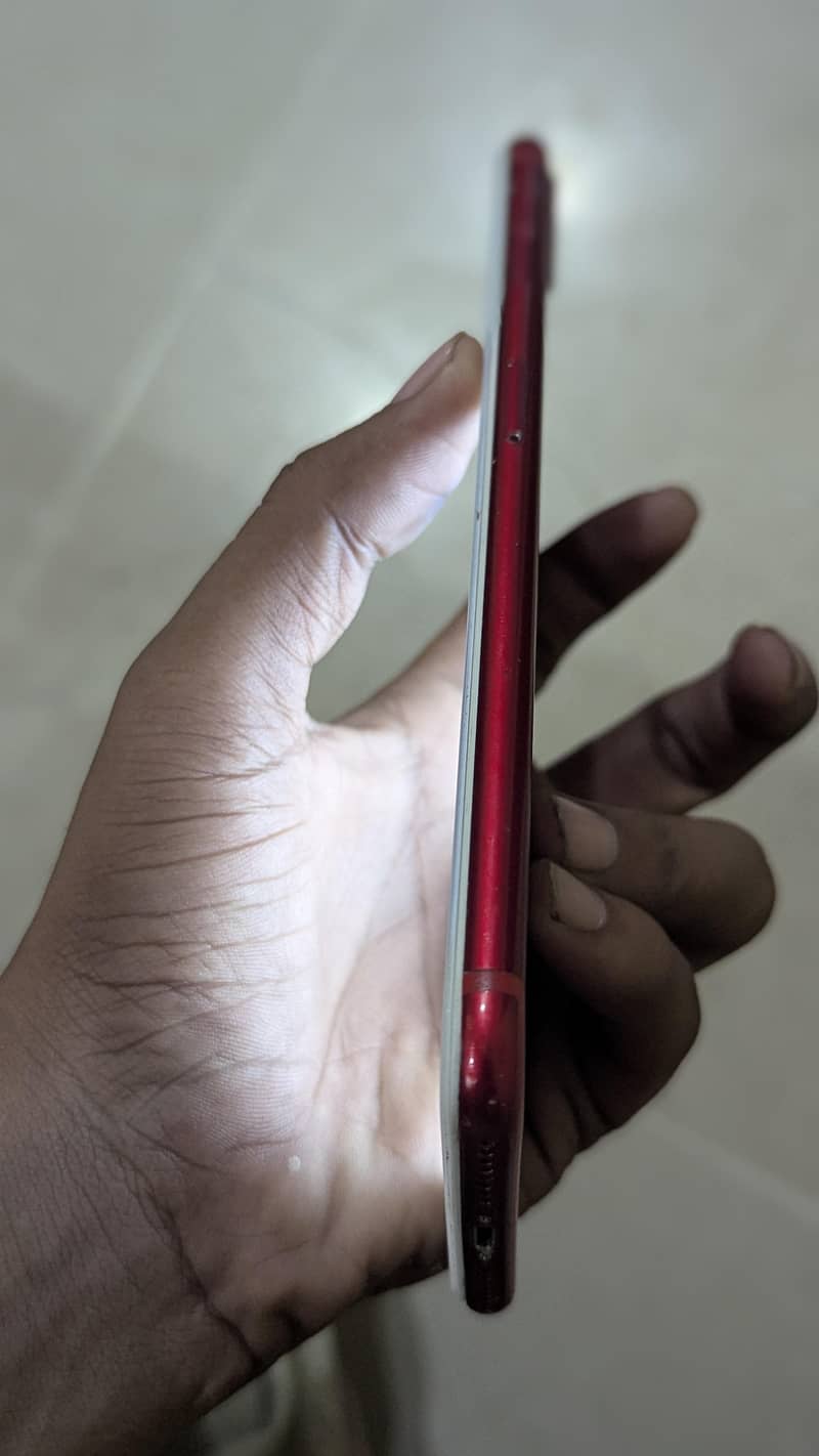 Apple iPhone 7 Plus 6