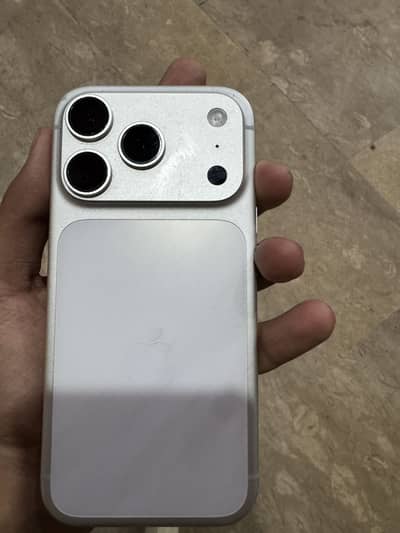 iPhone 17 Pro