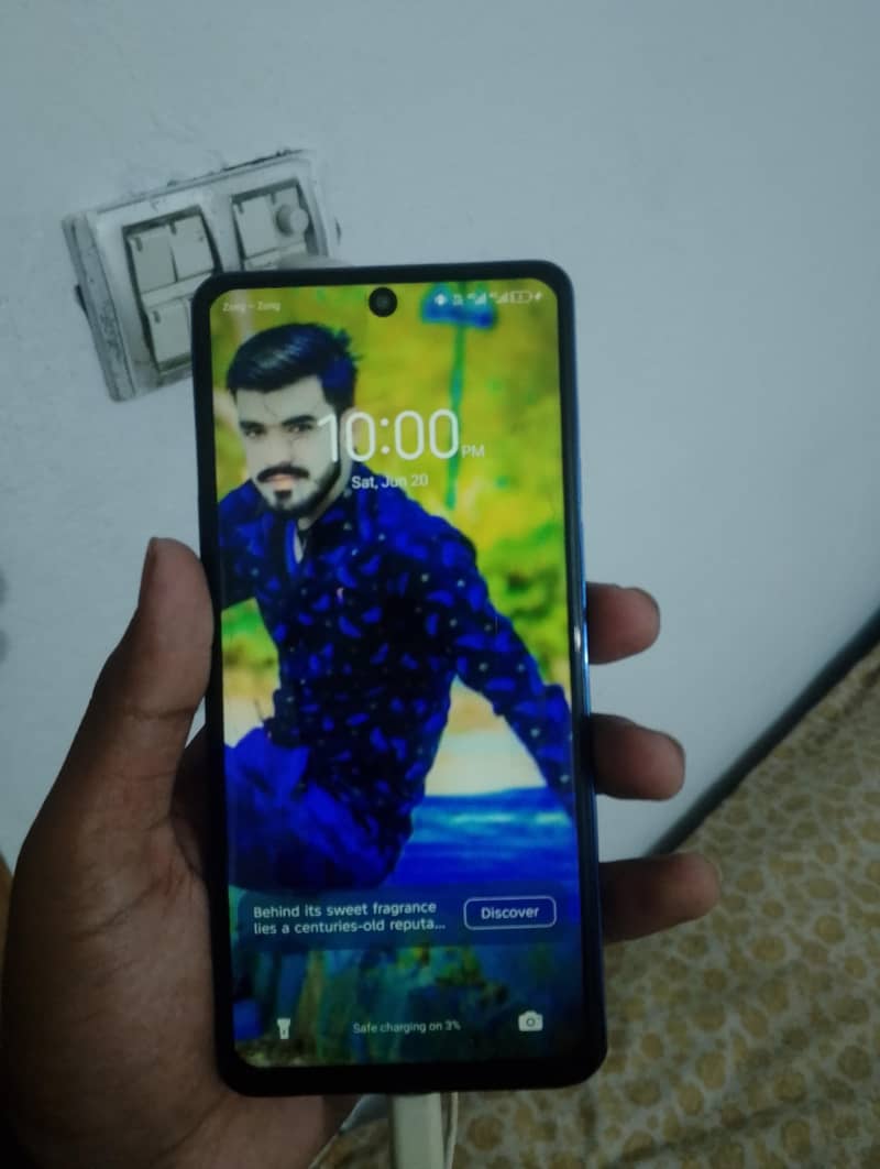 Tecno CAMON 20 1