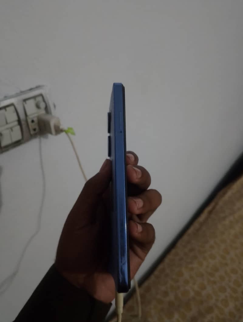 Tecno CAMON 20 4