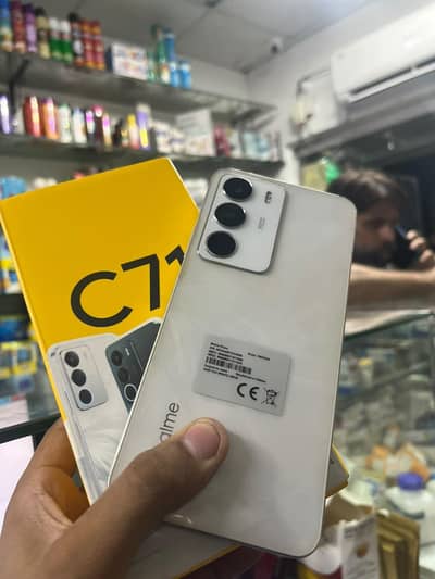 Realme C71