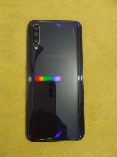 Samsung Mobile A50