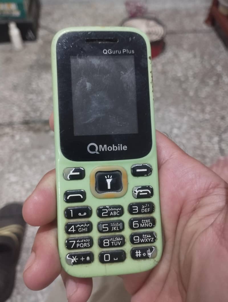 QMobile 0