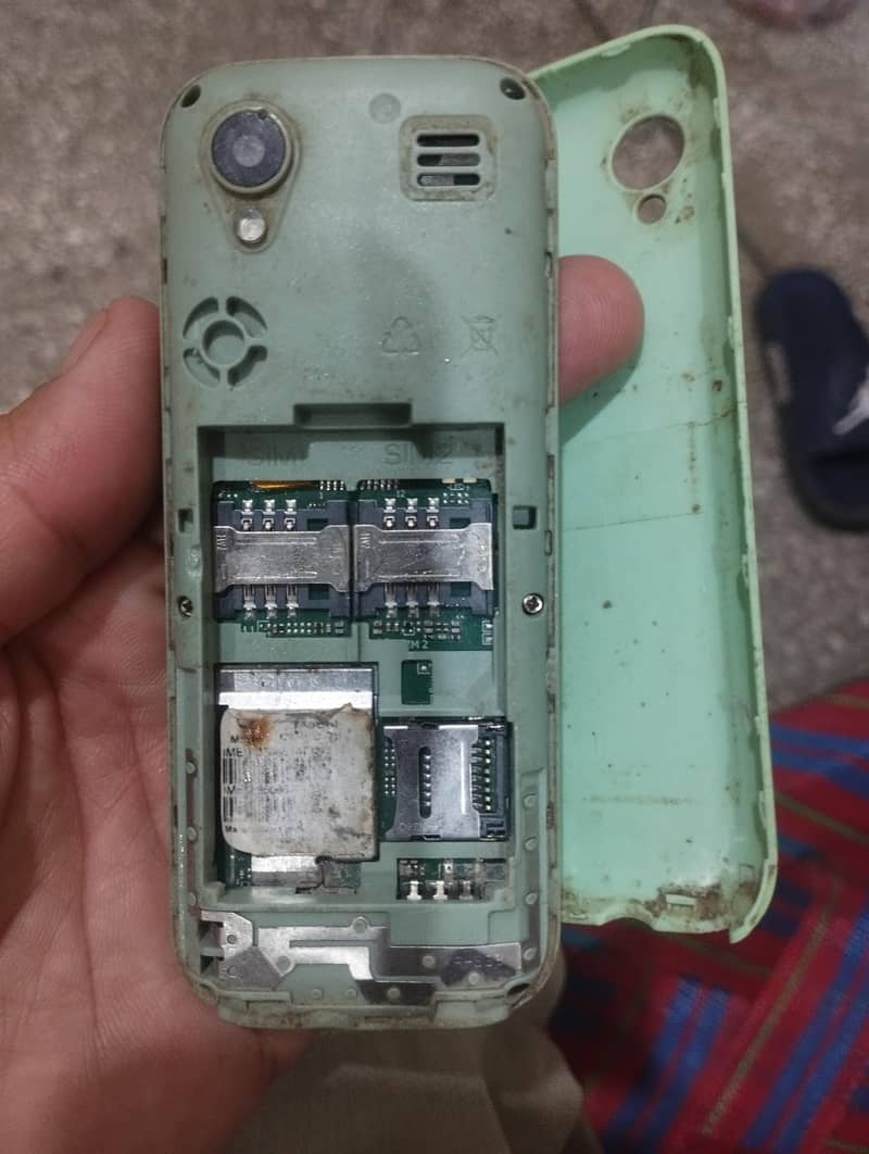 QMobile 2