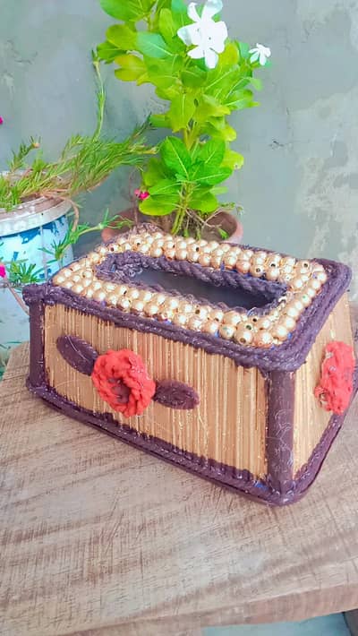 HANDE MADE TISSUE BOX