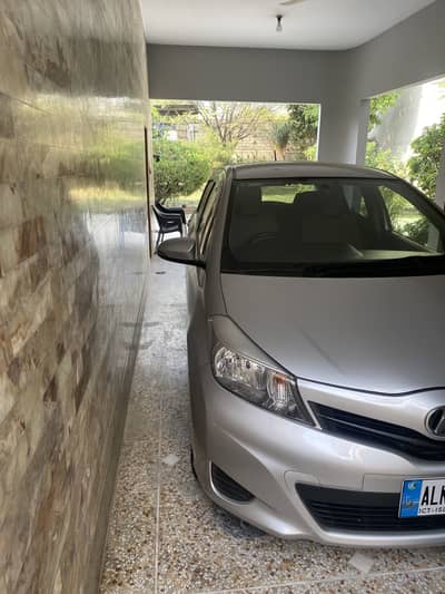 Toyota Vitz 2013