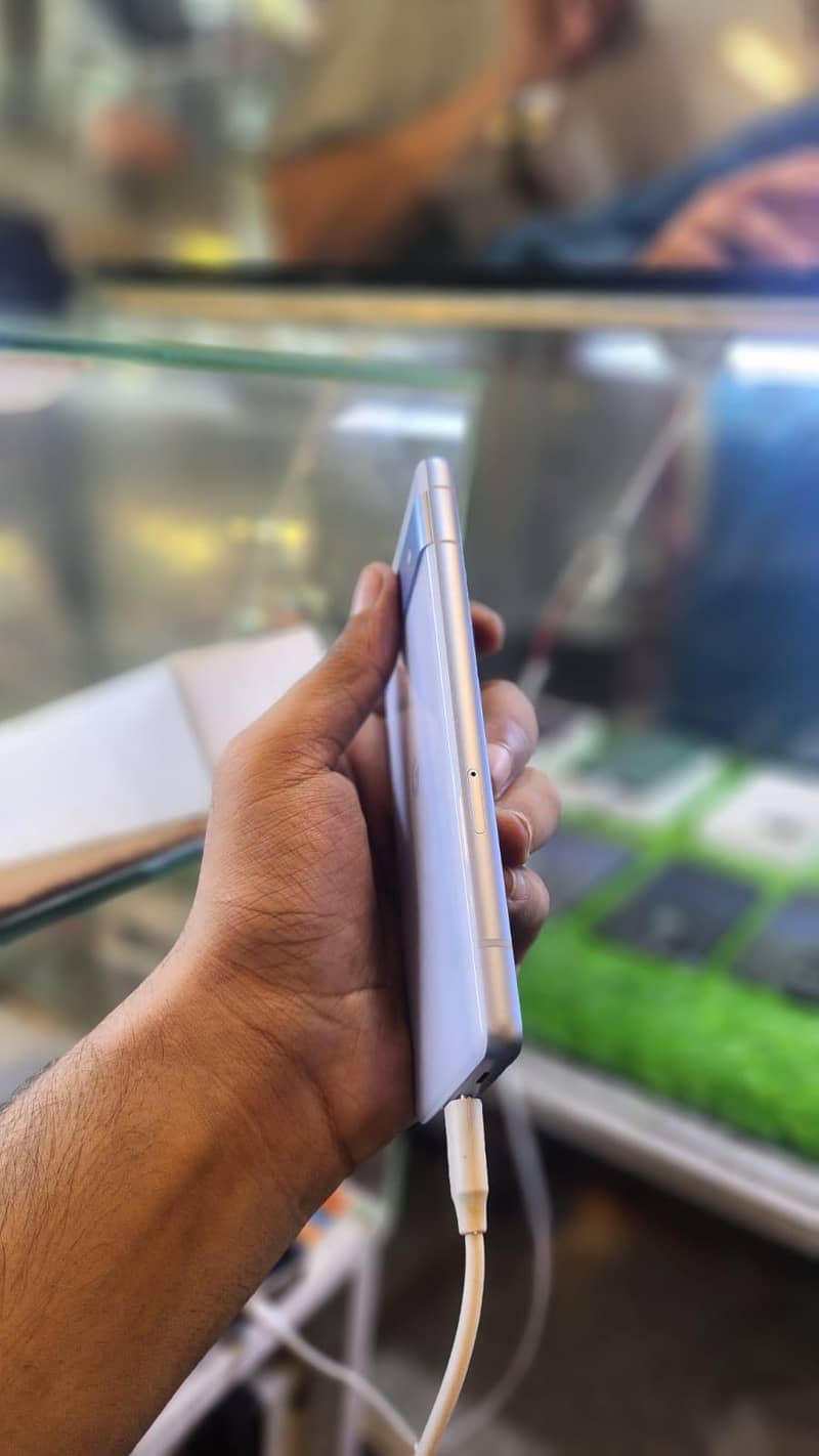 Google Pixel 7a 2