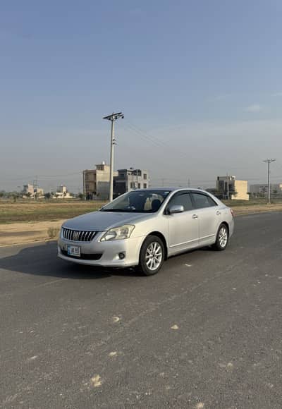 Toyota Premio F package 2010