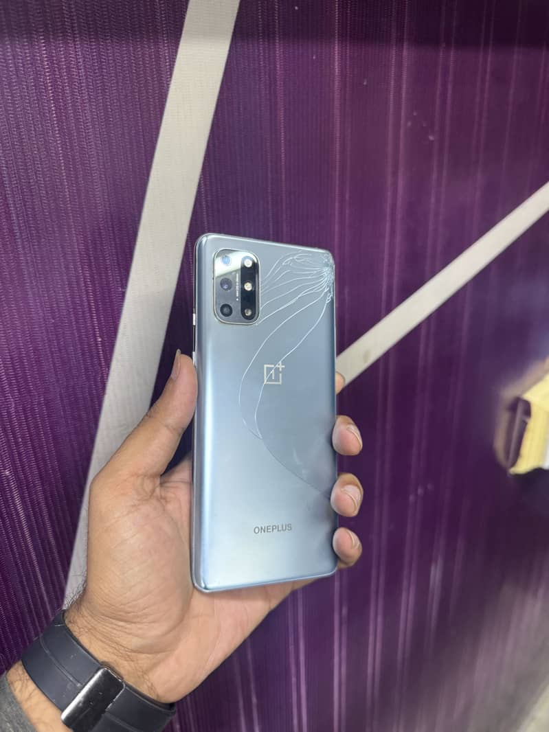 One Plus 8T 0