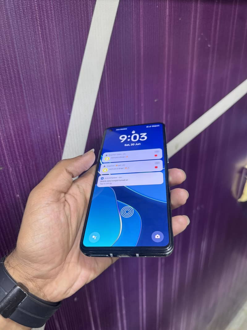 One Plus 8T 4