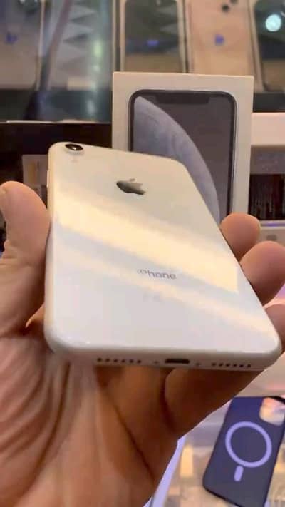 Apple iPhone XR 128 GB PTA approved full boxWhatsApp 0349/76/12/374
