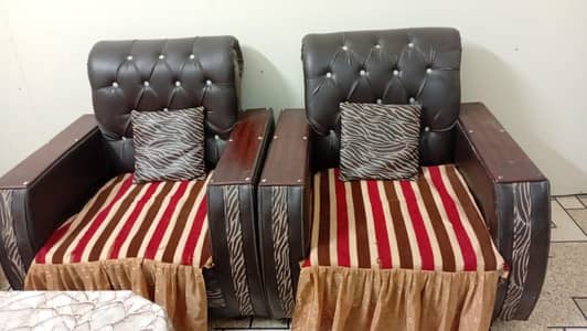 "Stylish 5-Seater Sofa in Chocolate Brown