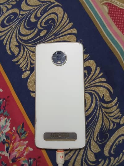 Motorola Moto Z4 for sale 4/128 front fingerprint
