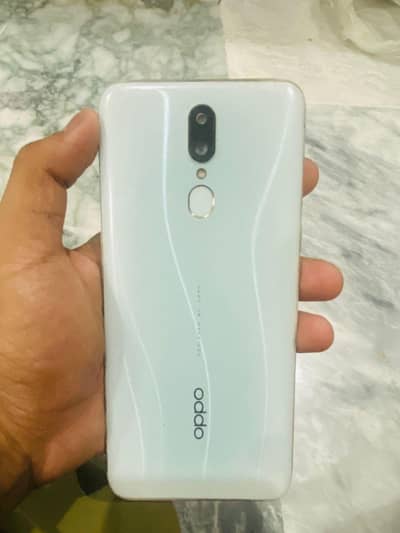 OPPO F11