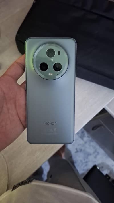 Honor Magic 5 Pro