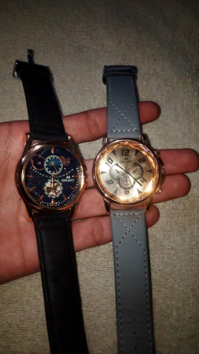 Decent Man Watches pair,Black and grayish ⌚