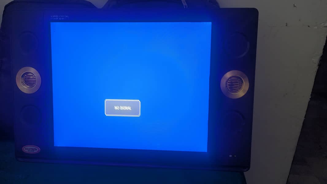 Used LCD 1