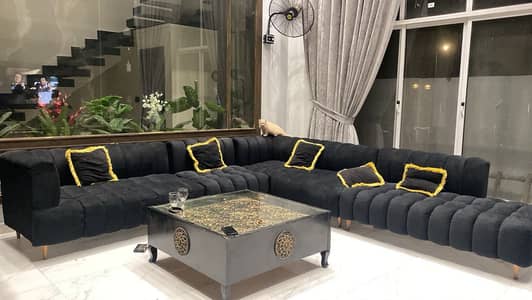 L shape sofa 11seater look like brand new