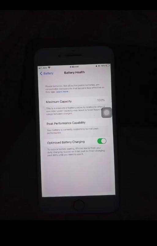 Apple iPhone 7 Plus 1