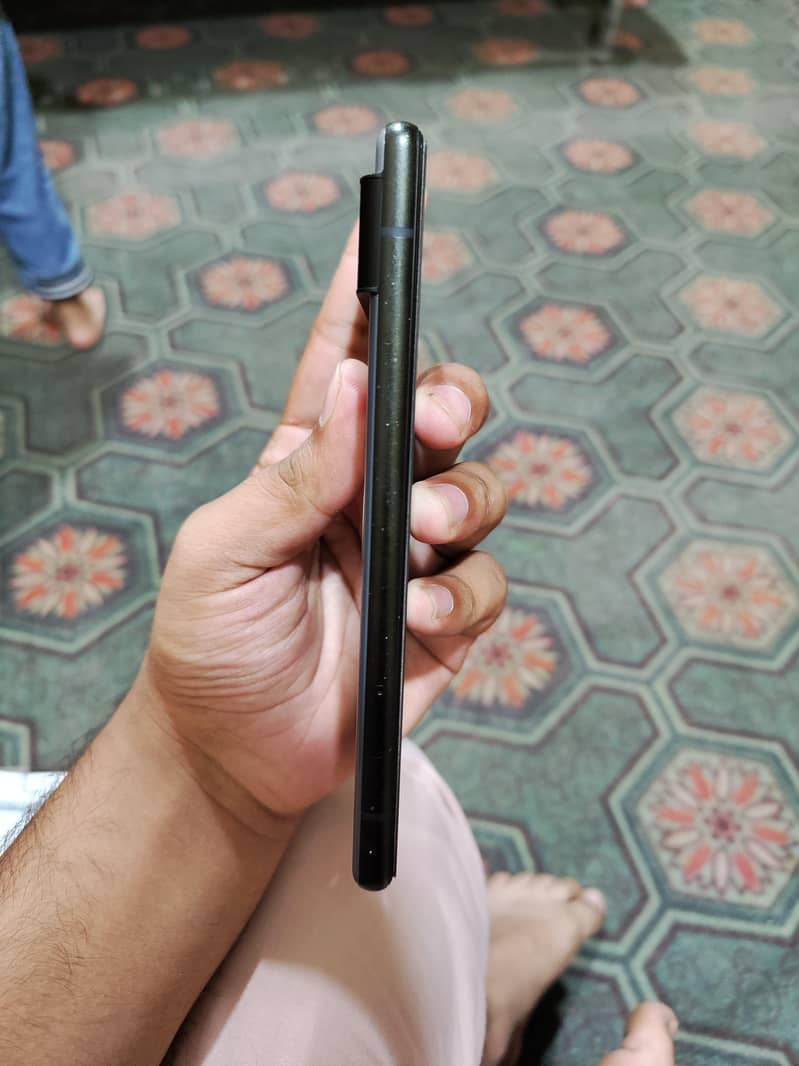 Google Pixel 6 3