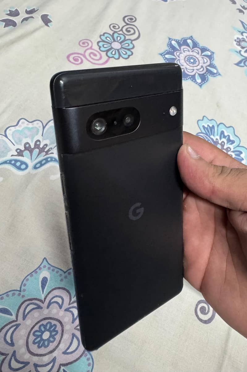 Google Pixel 7 3