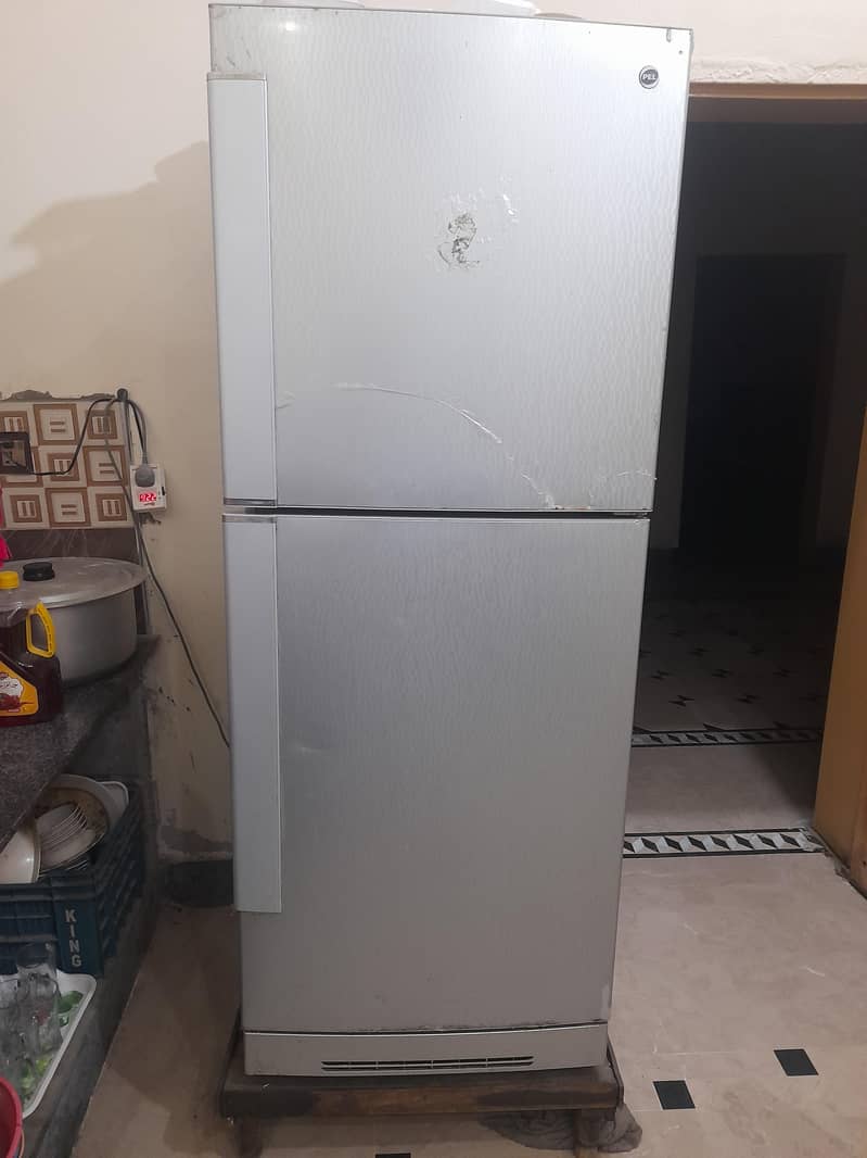 fridge 0
