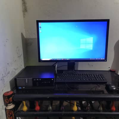 Dell Desktop Computer With 27" Samsung LCD | 12 GB Ram | 128 GB SSD |