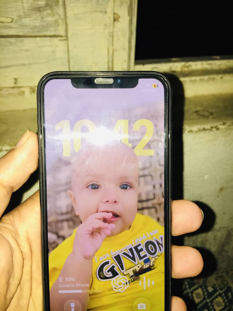 Apple iPhone 11 Pro 6