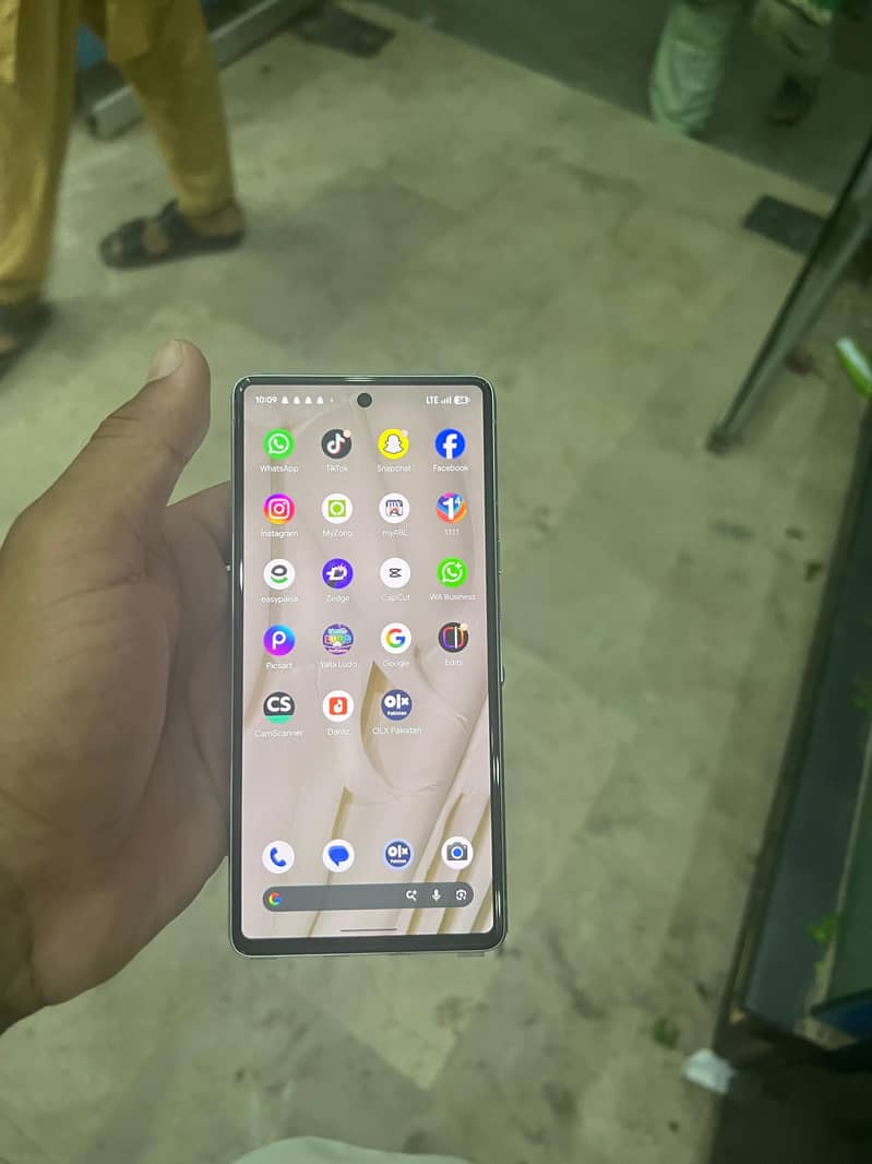 Google Pixel 7 3