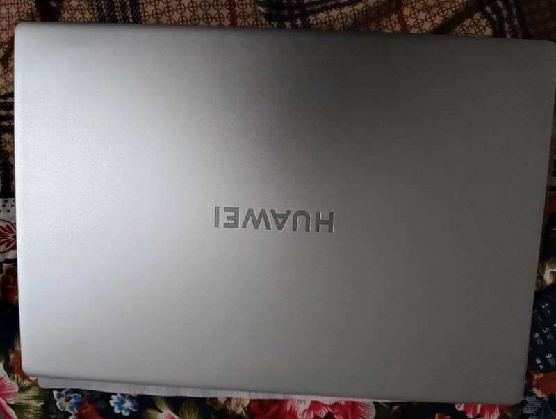Huawei NoteBook D16 1