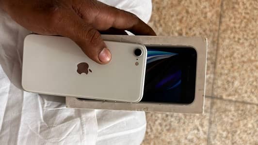Apple iPhone SE 2020 JV hai