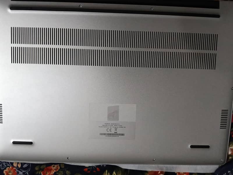 Huawei NoteBook D16 5