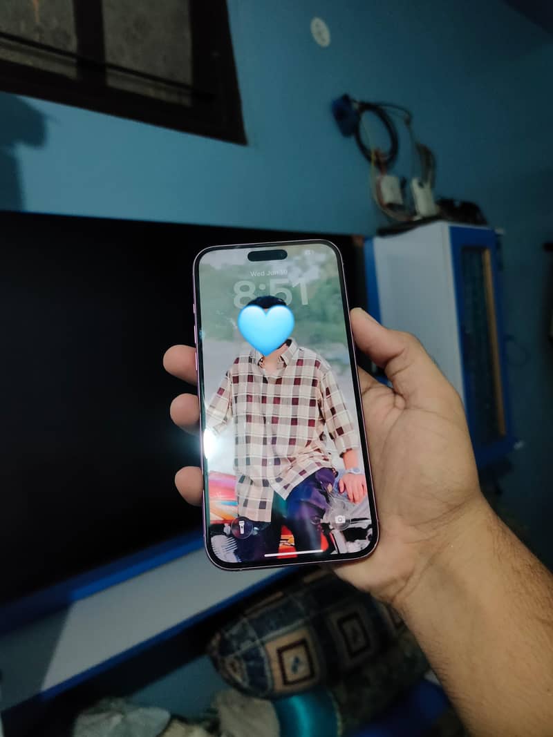 Apple iPhone 16 Plus 2