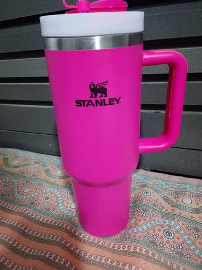 Stanley Style Insulated Tumbler 40oz Pink Travel Mug with Handle