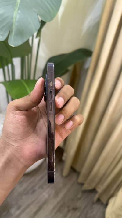 Apple iPhone 14 Pro