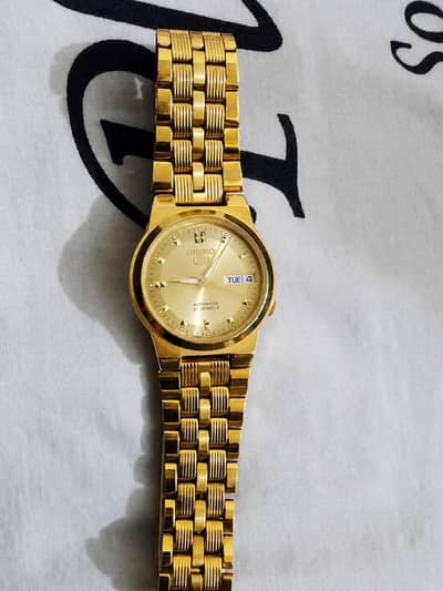 seiko 5 automatic gold-tone watch for urgent sale new condition