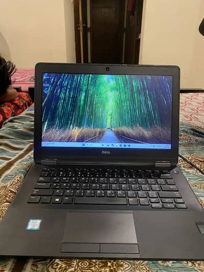 Dell latitude E7270